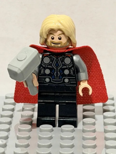 100% LEGO  Thor Minifigure Hammer, Infinity Gauntlet, Tesseract, Eternal fire