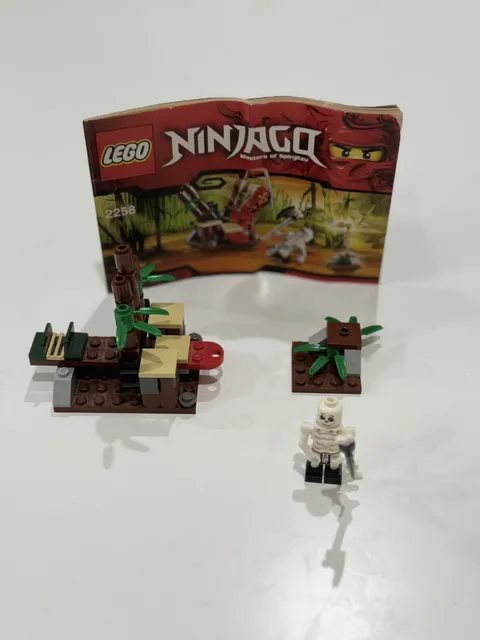 LEGO Ninjago 2258 Ninja Ambush 2011 + Instructions - Incomplete
