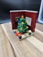 Lego Limited Edition Christmas Tree Set 2011 ~Retired