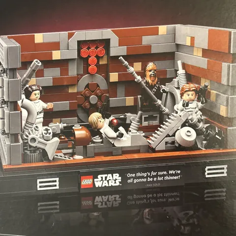 Lego Disney Star Wars: Death Star Trash Compactor Diorama 75339 BOX & MANUAL