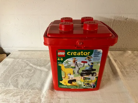 2001 LEGO Creator Basic Set 4116 Animal Adventurers in Factory Sealed Bucket