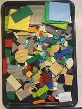 Lego Plates Lot 1.01 – Random Selection of Shapes, Sizes and Colors