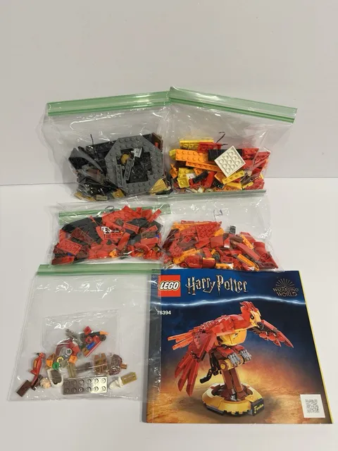 LEGO Harry Potter: Fawkes Dumbledore's Phoenix (76394) Complete With Minifigure