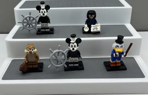 LEGO Minifigures Disney Series 2 71024 Scrooge Steamboat Willie Dale Lot Of 5