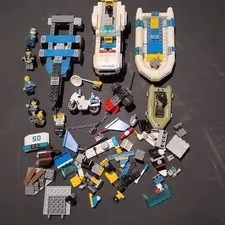 LEGO unknow CITY Police Patrol Boat pontoon car trailer figur other pieces sets