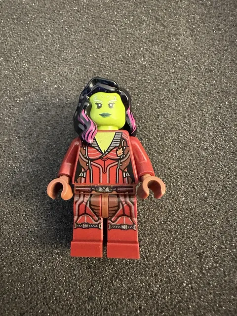 LEGO Superheroes - Gamora Minifigure  (76021) - Milano Spaceship - Marvel - New