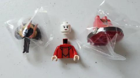 LEGO Queen Amidala Minifigure SW0387 NEW Unassembled 9499 Star Wars RARE