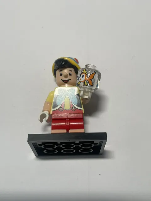 Lego Disney 100 Series Collectible Pinocchio & Jimmy Cricket Minifigure - 71038