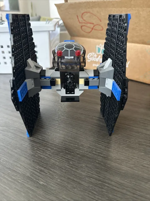 Lego Tie Fighter 7146 Set Star Wars