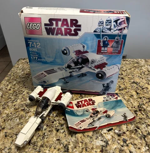 Lego Star Wars # 8085 "Freeco Speeder" 2010 Incompl. W/Box & Instructions/Anakin