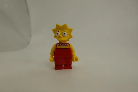 LEGO Lisa Simpson Minifigure w/Red Dress & Fabric Skirt The Simpsons
