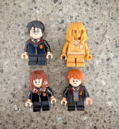LEGO Harry Potter: Fluffy Encounter 76387 - missing 2 pieces - Please READ
