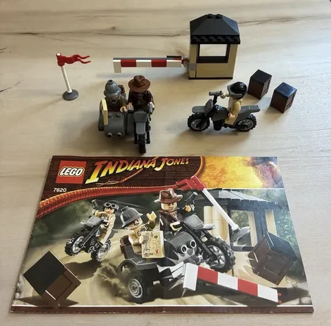 LEGO Indiana Jones: Motorcycle Chase (7620) 100% Complete w/ Instructions