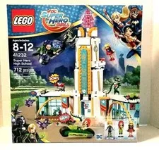 LEGO DC Super Hero Girls Super Hero High School (41232)