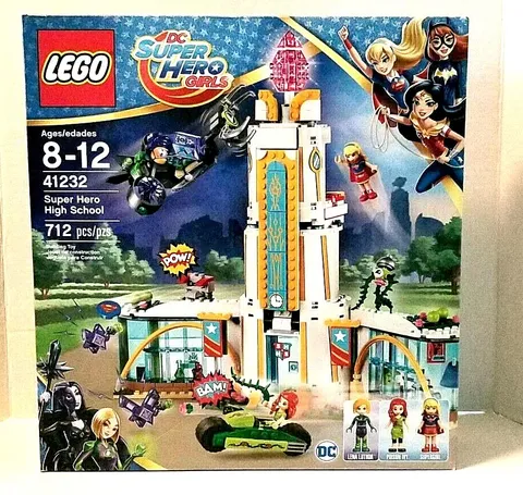 LEGO DC Super Hero Girls Super Hero High School (41232)