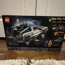 LEGO Icons Back to the Future Time Machine 10300 Set 1872 Pieces 18+