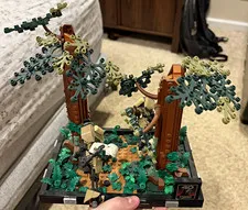 LEGO Star Wars 75353 Endor Speeder Chase Diorama