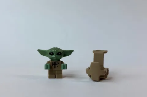 Lego Grogu Minifigure Star Wars Mandalorian 75378 75331 75292 carrier sw1113 lot