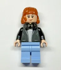 LEGO Stranger Things Robin Minifigure From The Creel House Set 11370