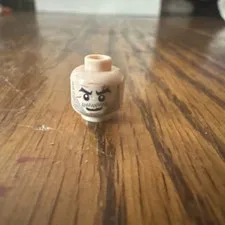 LEGO Star Wars - Minifig, Head Beard Stubble Arched Eyebrow, Scars (Jango Fett)