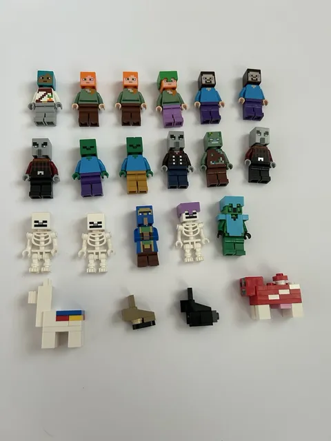 LEGO Minecraft Minifigure Lot Bundle - Steve Zombie Skeleton Creeper