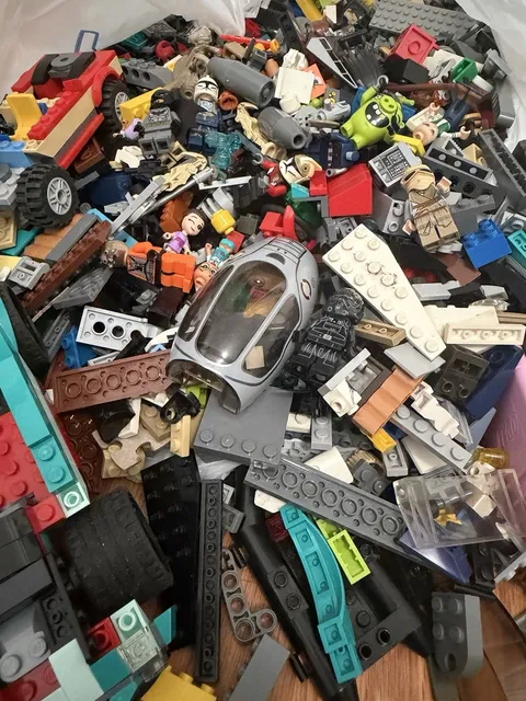 Big Bag Of Lego, Complete Set, And Minifigures Pieces
