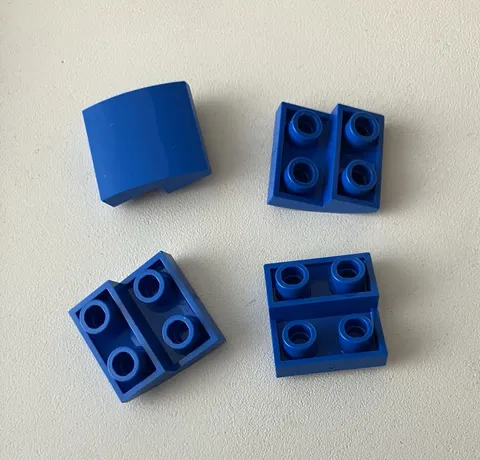 LEGO 4x NEW Pieces Slope Curved 2x2 Inverted BLUE #32803
