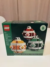 NEW! FACTORY SEALED! LEGO Christmas Decor Set Ornaments 40604 Limited Edition!