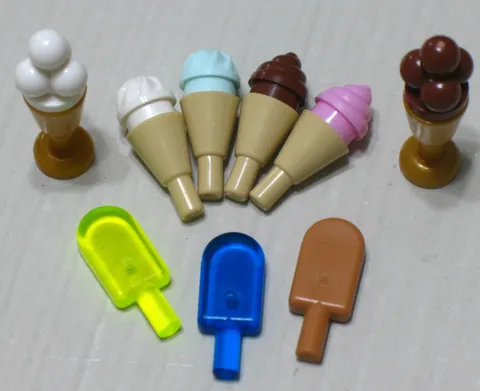 LEGO Minifigure Utensil Popsicle Strawberry Vanilla Chocolate Mint Ice Cream Lot