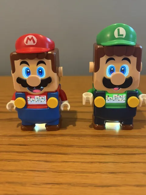 LEGO Super Mario and Luigi Figures 71387 & 71360🔥 Excellent Condition 🔥 