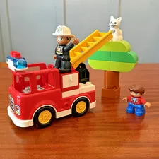 LEGO DUPLO Fire Truck Ladder Rescue Set Figures Tree Cat No Box Complete Set