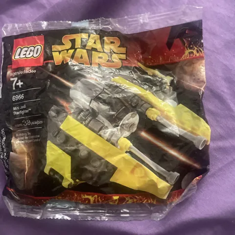 LEGO Star Wars 6966 Mini Jedi Starfighter 2005 NEW SEALED Polybag Retired