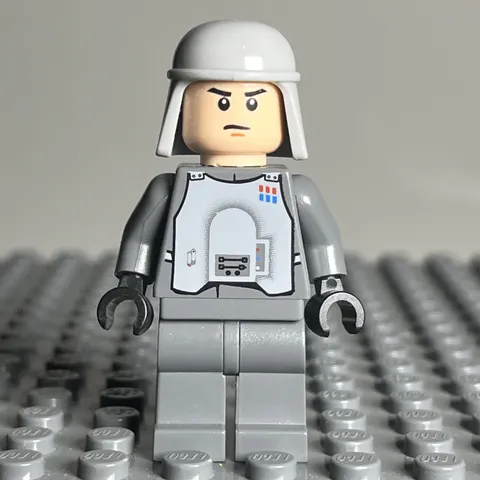 Lego General Maximillian Veers Minifigure Star Wars 8129 AT-AT Walker sw0289 1K