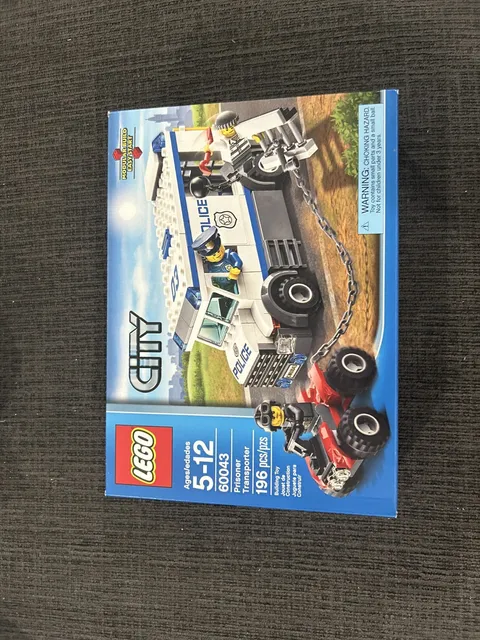 LEGO CITY: Prisoner Transporter (60043)
