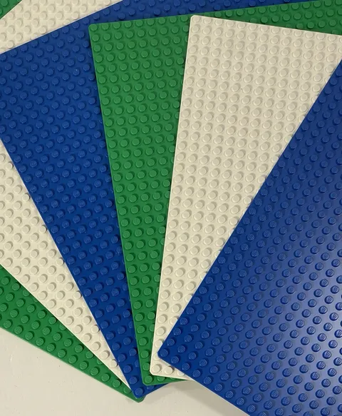 Lego Baseplate Lot Of 6= 2 Blue 2 White 2 Green 32 x 32 Stud 10" x 10" Plate
