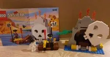 Vintage Lego Pirates 6248 Volcano Island Complete with Instructions