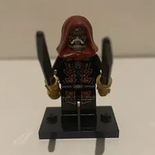 LEGO Ninjago Loyalist Minifigure Dragons Rising 4 set 71862 NEW