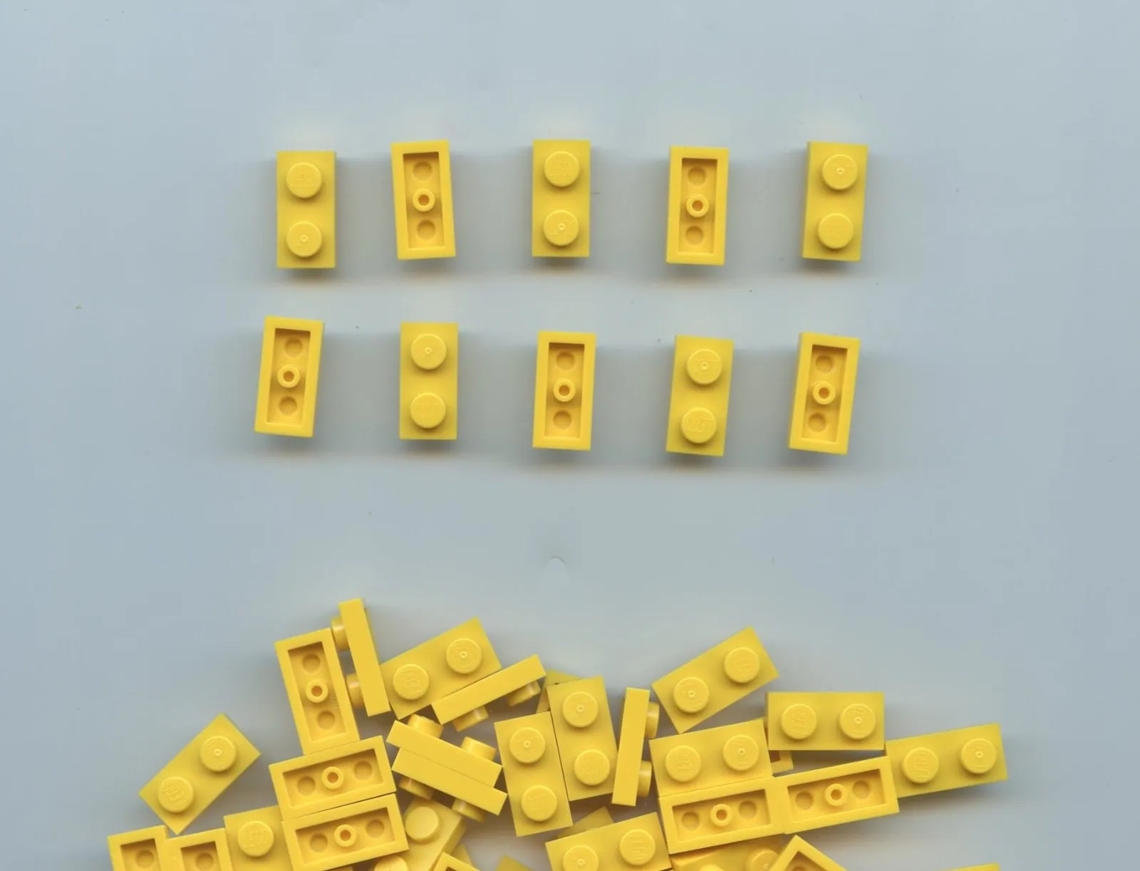 LEGO x 60 Yellow Plate 1 x 2 3023