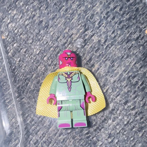 LEGO Minifigure VISION - Marvel sh0178 76032