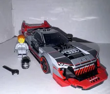 LEGO Speed Champions Audi S1 E-Tron Quattro 76921 274pc w/ Minifigure