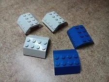 LEGO LOT 5 SLOPE 45° DOUBLE 4X4 HINGE W 1X4 HINGE TILE #4857 WHITE BLUE