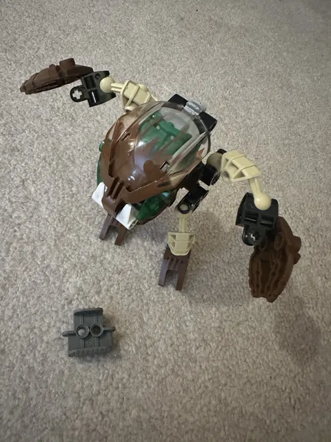 LEGO Bionicle 8560 Bohrok Pahrak Figure With Canister