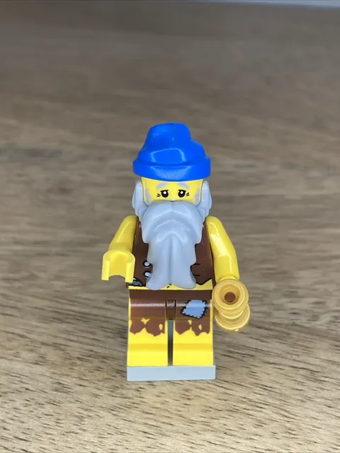 LEGO Armada Castaway Shipwrecked Sailor Old Pirate Islander