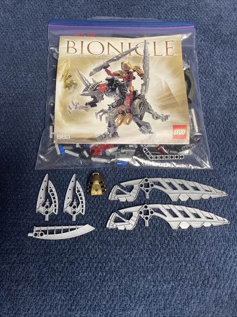 LEGO Bionicle Warriors 8811 Toa Lhikan and Kikanalo 100% Complete W/Instructions
