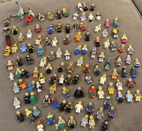 Large LEGO Minifigure Lot Mixed Over 115 Figurines-Some Accessories As Is