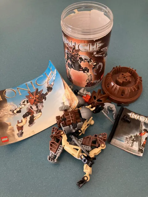 LEGO Bionicle 8568 Pohatu Nuva Brown