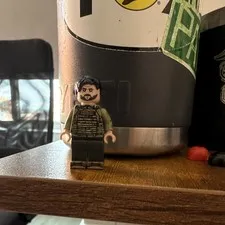 United Bricks Zelensky Minifigure Black Hair Beard Mustache Printed Vest Torso