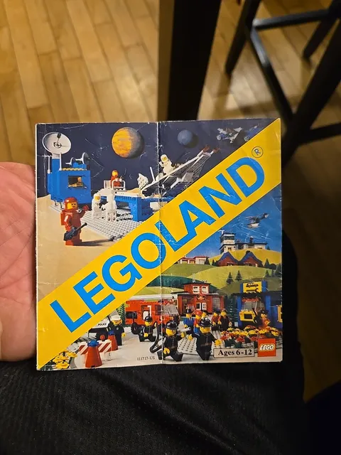 1981 Lego Catalog Insert - Space, Yellow Castle 6075, Town, Boat, Fabuland