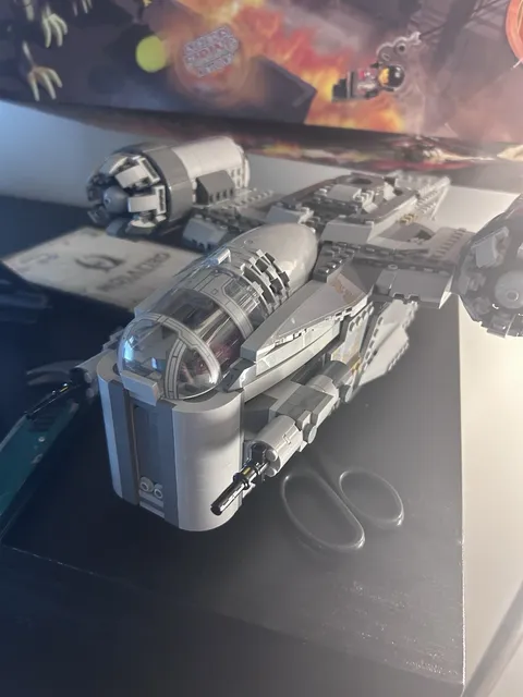 *RETIRED* LEGO Star Wars: The Razor Crest (75292) 100% complete no figs