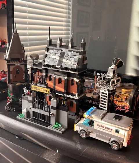 LEGO Batman Arkham Asylum 7785: Build Only No Minifigures! Fresh Sticker Sheet!